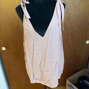 Express top brand new w tags ⚠️FINAL PRICE DROP⚠️